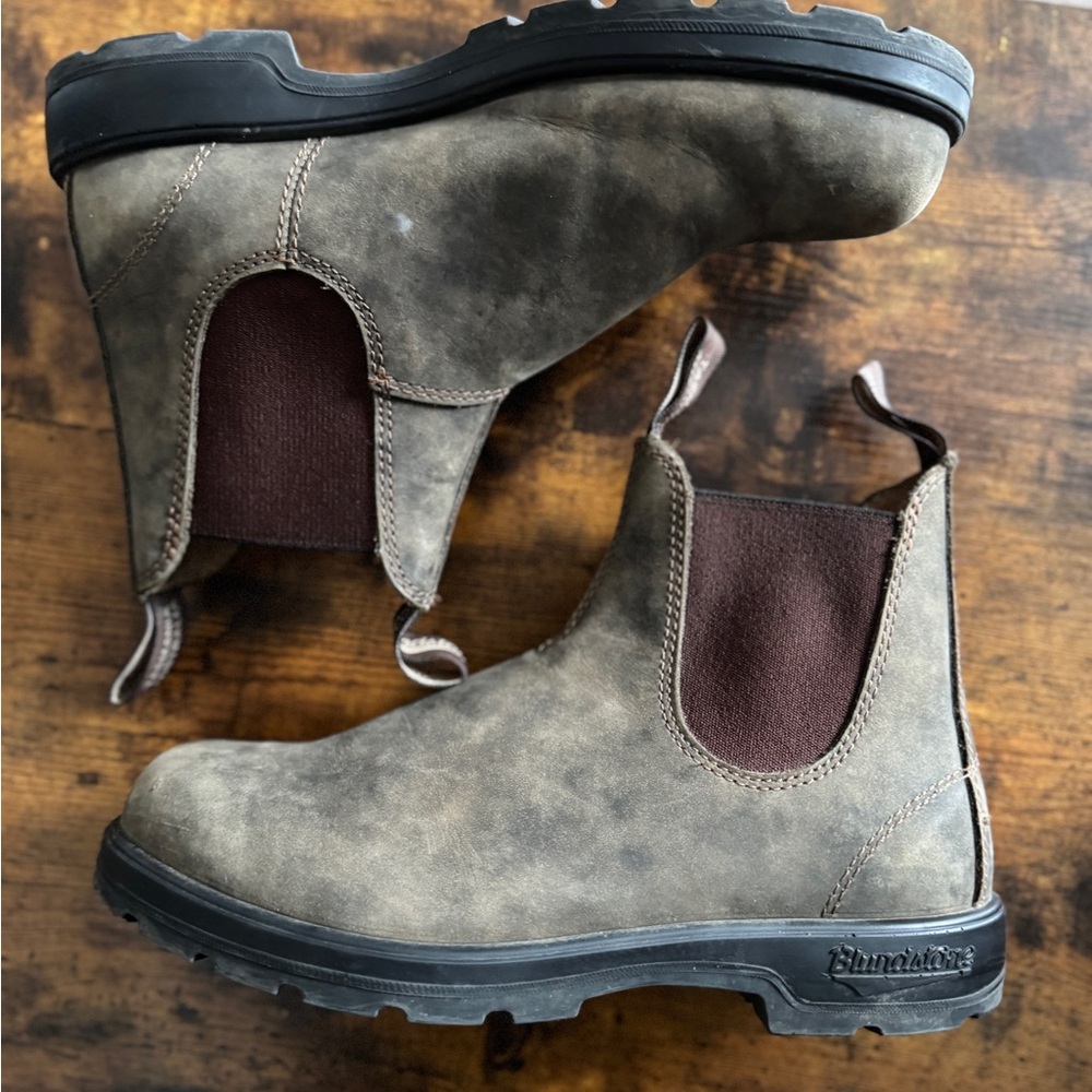 Blundstone 585 Rustic Brown Chelsea Boots - Size 8 men/10 women - Picture 3 of 6